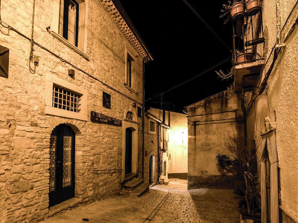 I Templari Di Alberona Ξενοδοχείο Εξωτερικό φωτογραφία